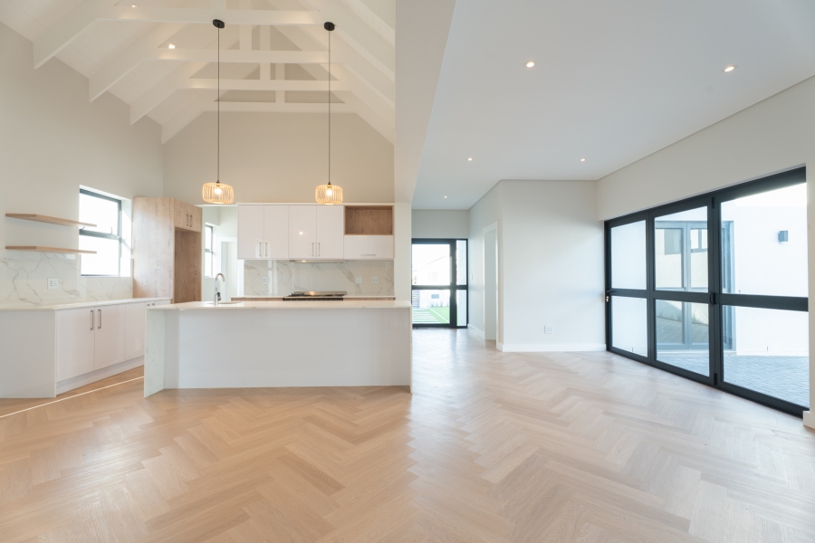 3 Bedroom Property for Sale in Sitari Country Estate Western Cape